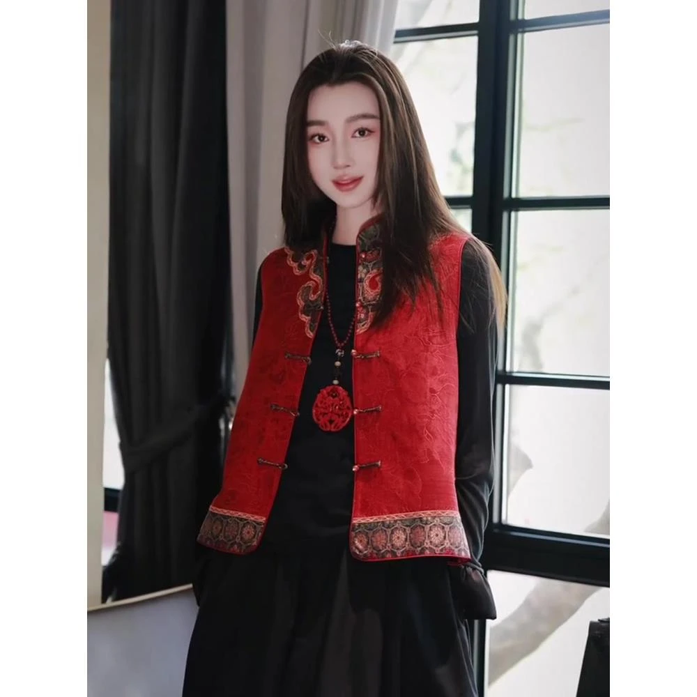 国风重工刺绣时尚盘扣坎肩马甲新中式高级感提花气质外穿无袖背心