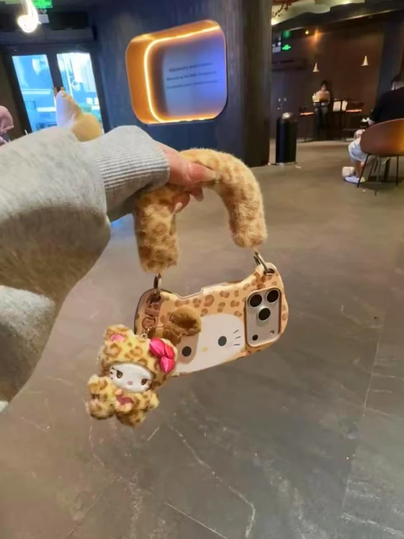 复古包包造型黄棕豹纹kt猫适用iPhone17pro手机壳苹果16pro横版15