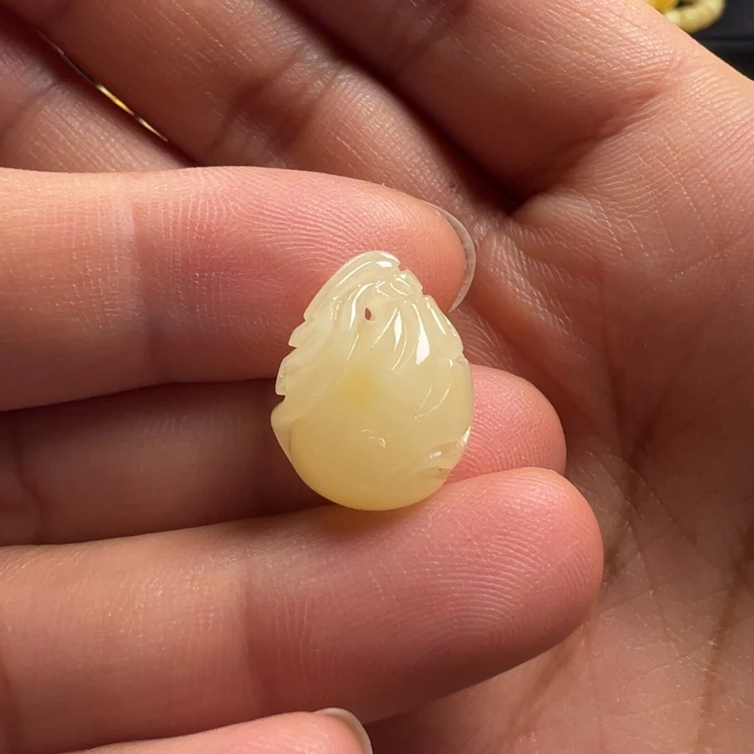 蜜蜡颈饰未镶嵌钱袋