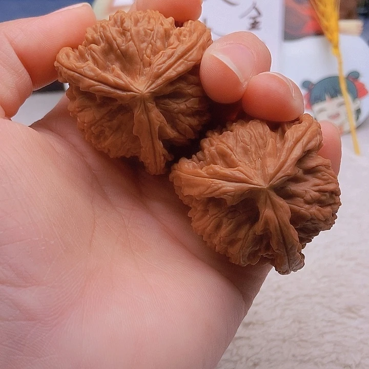 吊坠文玩核桃鱼**溪三棱