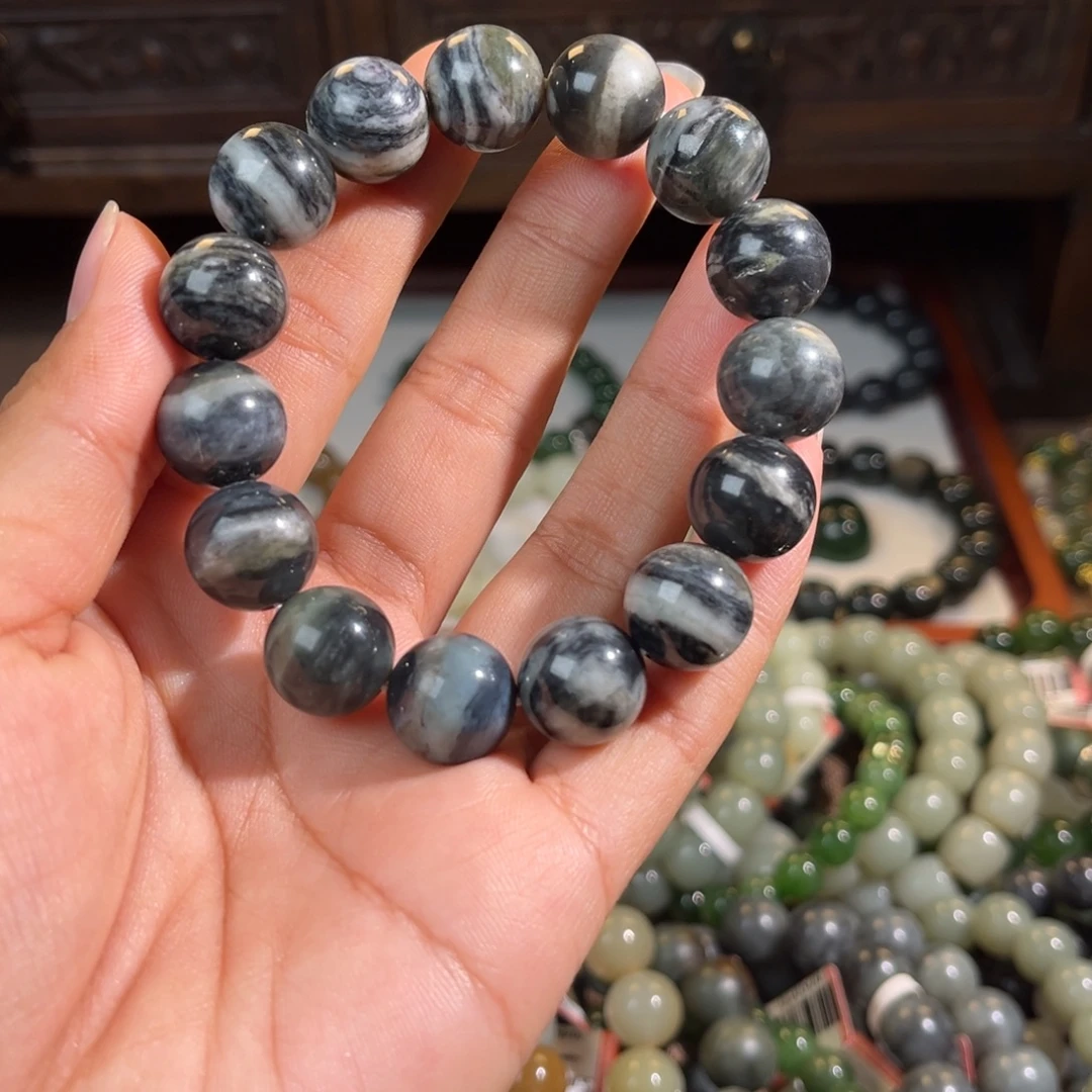 和田玉未镶嵌手链有包容