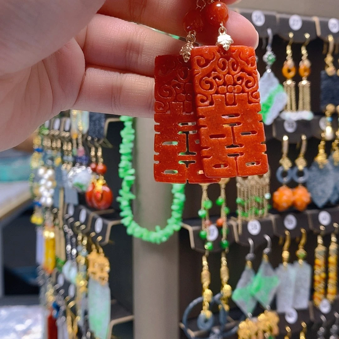 未镶嵌翡翠耳饰翡翠