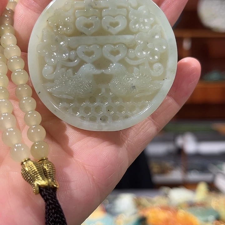 未镶嵌岫玉毛衣链