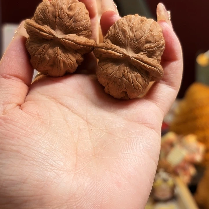 桃核吊坠43尺元宝