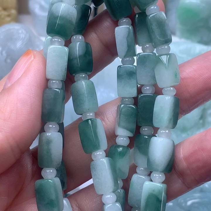 定制翡翠未镶嵌挂件挂链