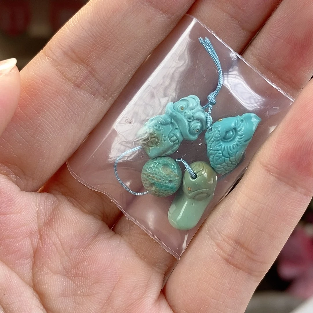 未镶嵌绿松石珠宝奇石
