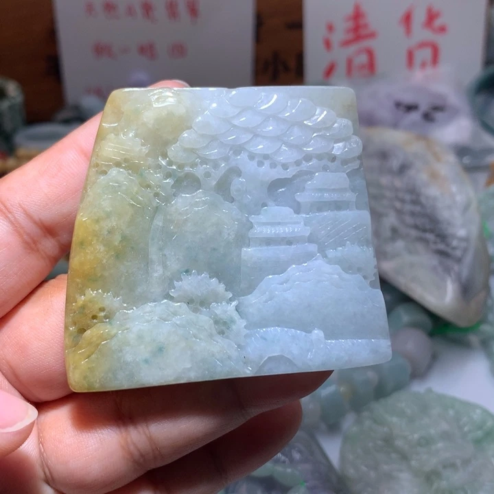 翡翠未镶嵌颈饰保真天然A货翡翠