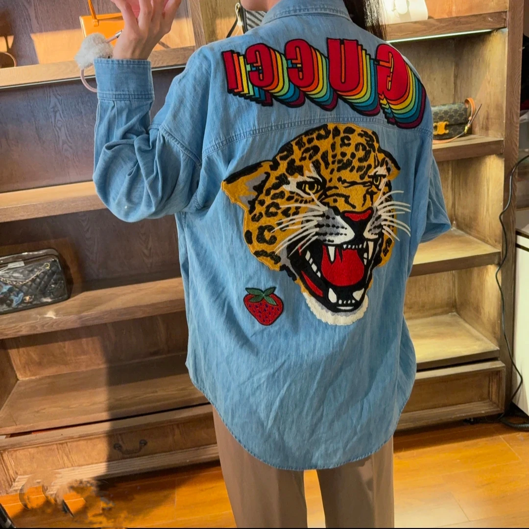 99新 GUCCI/古驰 00206 背面重工刺绣彩虹logo豹子牛仔衬衫 38码