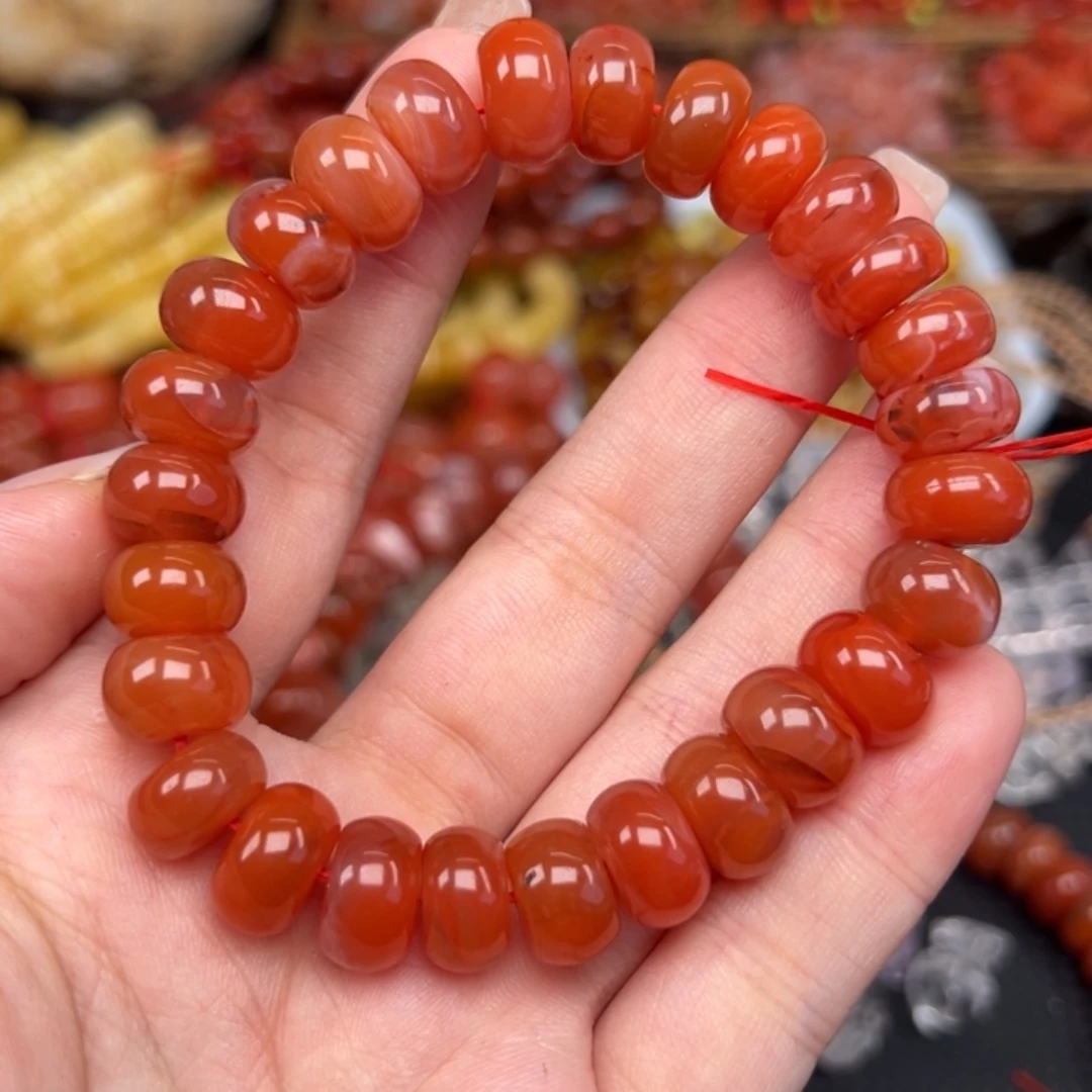 南红玛瑙未镶嵌手链多样性