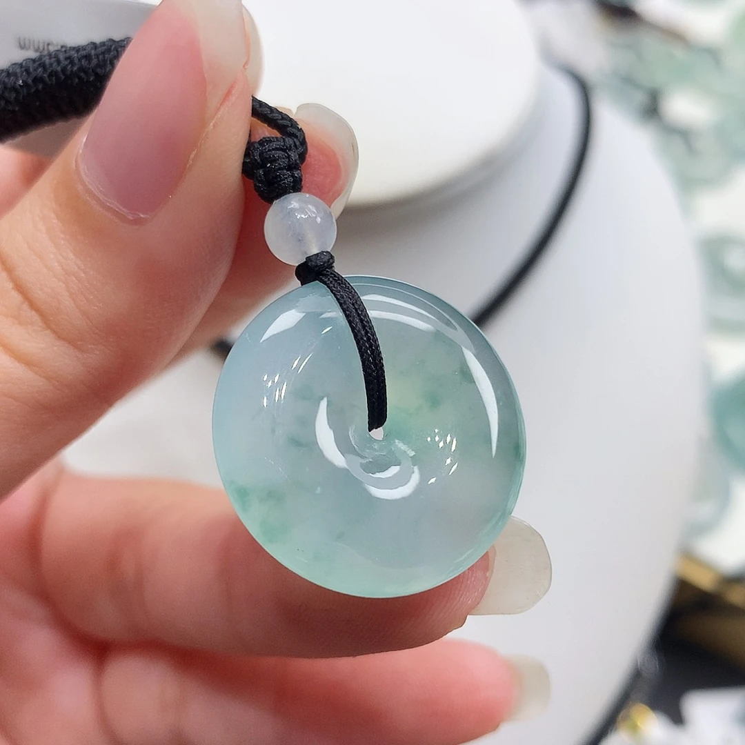 翡翠未镶嵌胸饰翡翠68，22.9/6.3