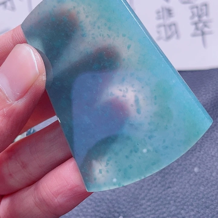 翡翠颈饰未镶嵌99999999999