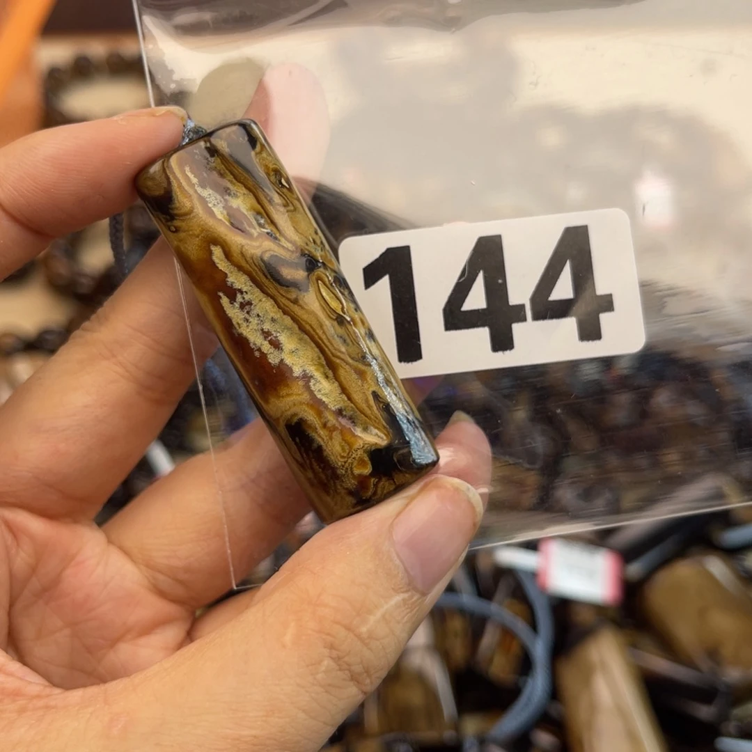 大果紫檀（缅甸花梨）144
