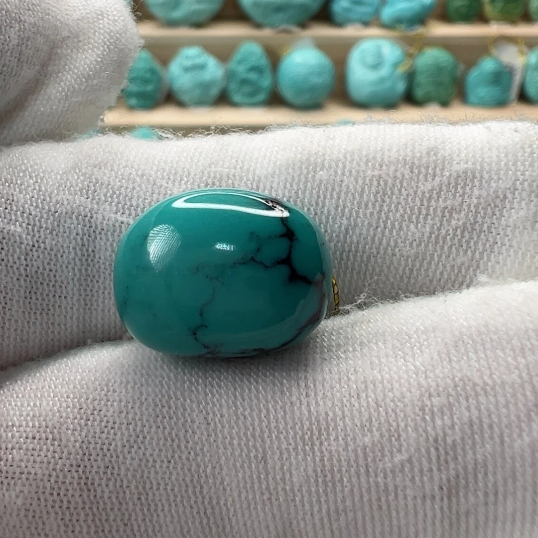 未镶嵌绿松石随形12mm