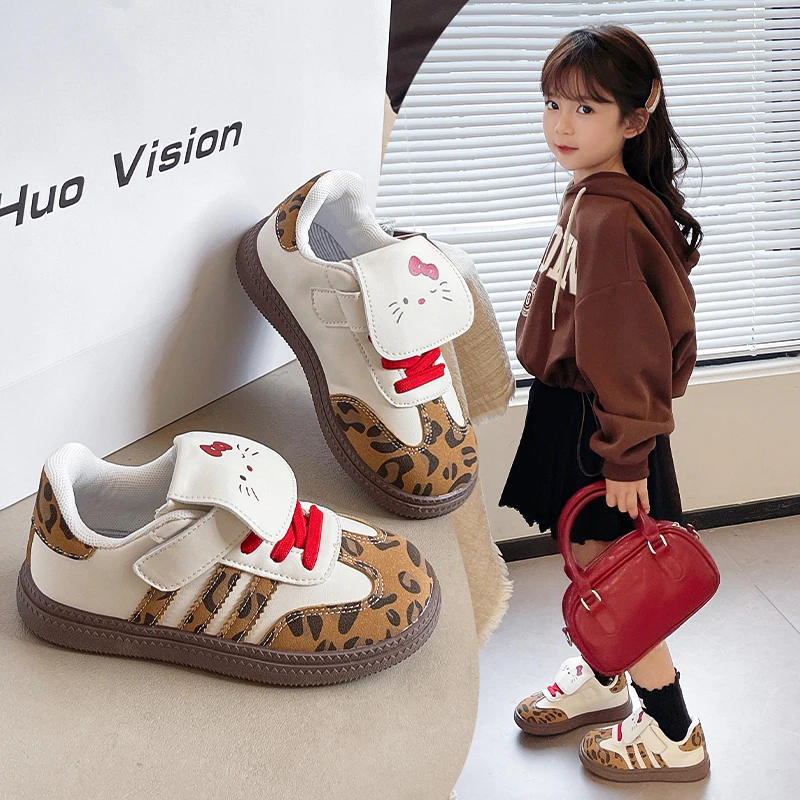 ABC 女童可爱Kitty猫单鞋2025春季新款豹纹色平底德训鞋休闲板鞋