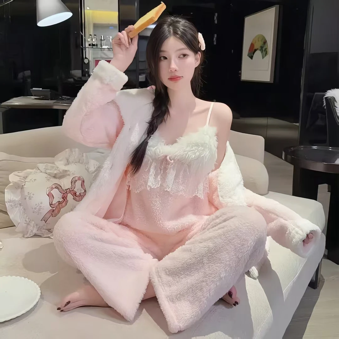 新中式国风珊瑚绒甜美风睡衣女2025秋冬季新款三件套带胸垫家居服