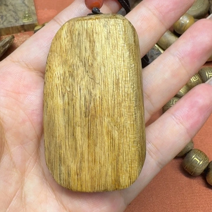 大叶紫檀（黑酸枝木类）
