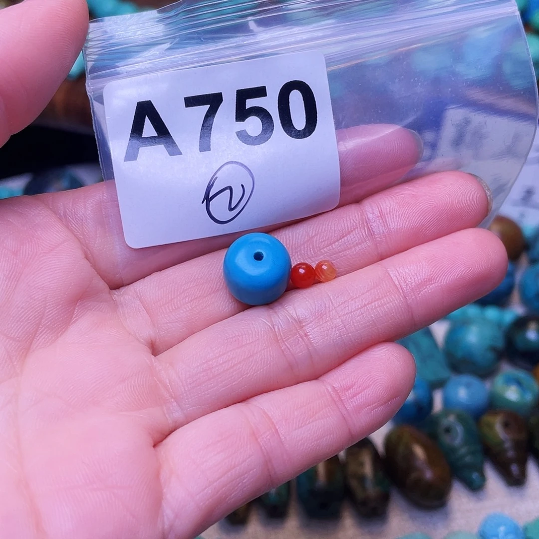 南红玛瑙未镶嵌珠宝半成品