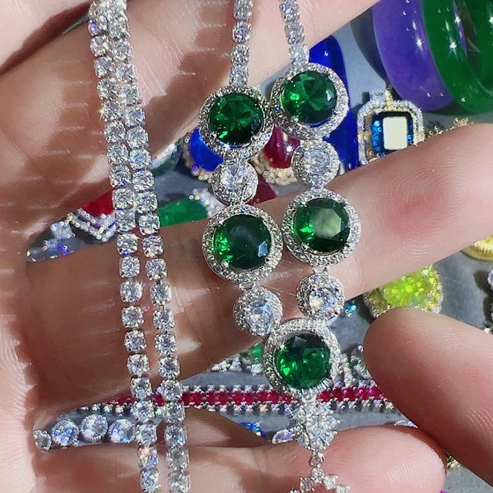 非金属红色蓝色满镶嵌大宝贝