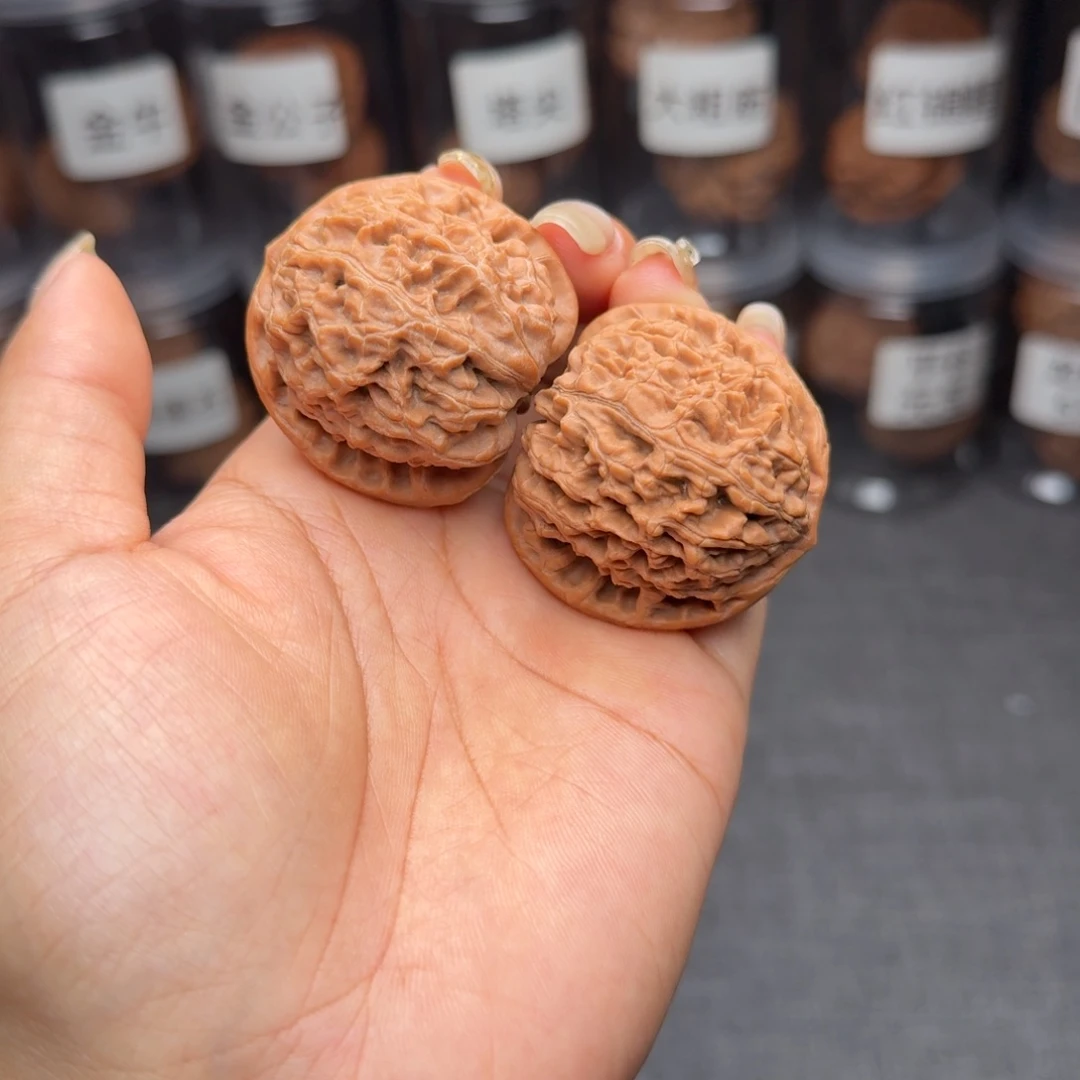 把件文玩核桃圆球水龙