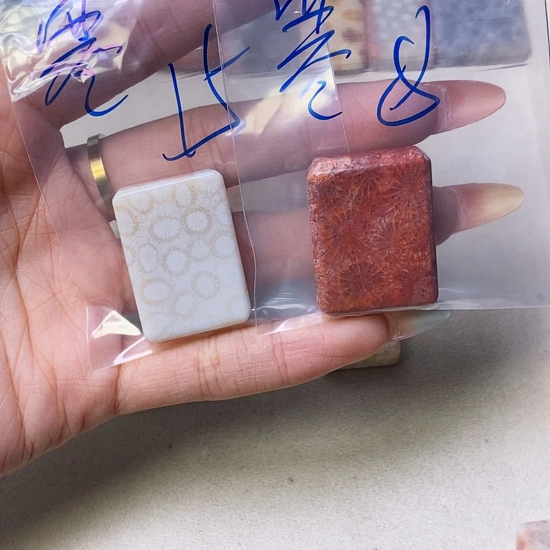 查罗石合金颈饰寒*玄