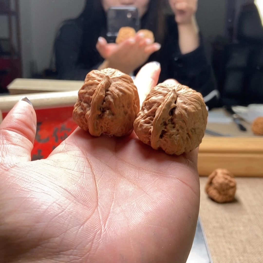 文玩核桃吊坠一根筋10