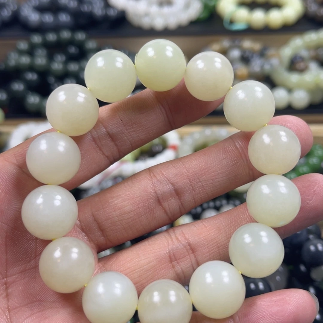 和田玉手串未镶嵌