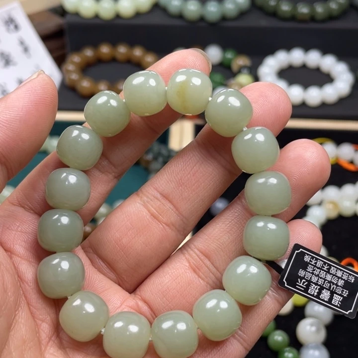和田玉手串未镶嵌