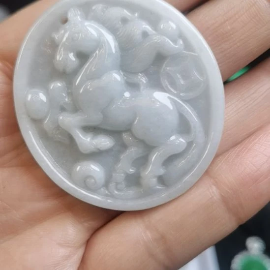 翡翠未镶嵌颈饰翡翠挂件翡翠饰品