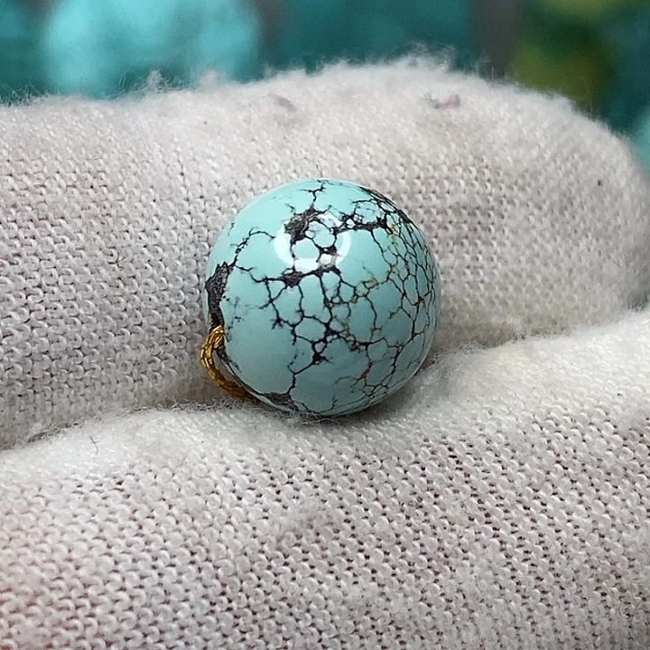 未镶嵌绿松石天然原矿 带武汉地大证书