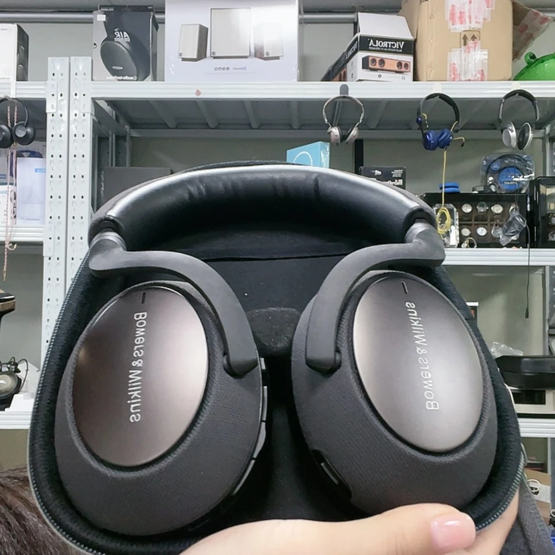 【闪购商品】95新m*马px7