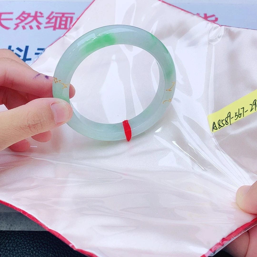 翡翠未镶嵌手镯我