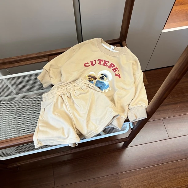 【编号D741】qc2305-12-儿童两只小狗套装米白色-MGF