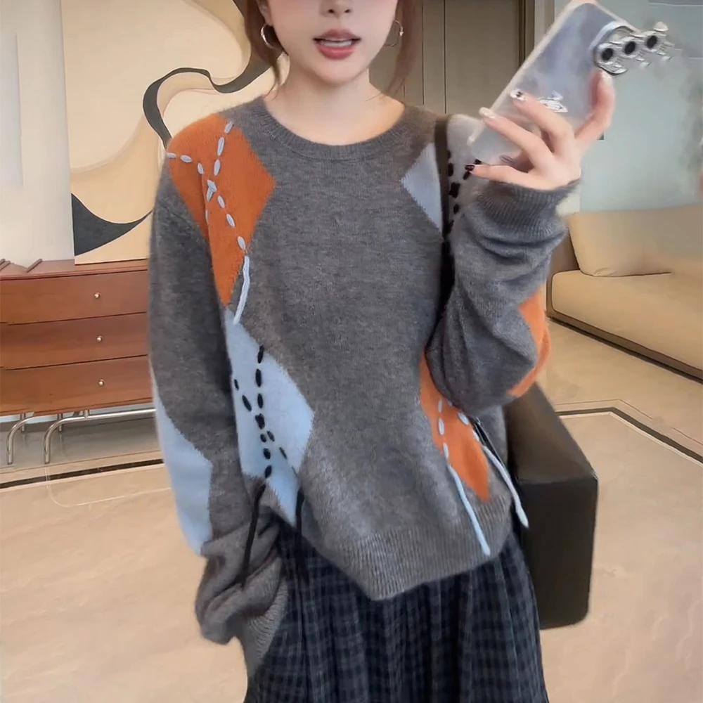 秋季女菱格灰色毛衣慵懒高级感宽松减龄洋气内搭打底针织衫上衣