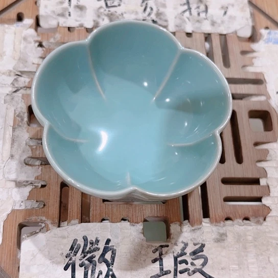 微瑕介意的勿拍，喜欢再下单，谢谢支持