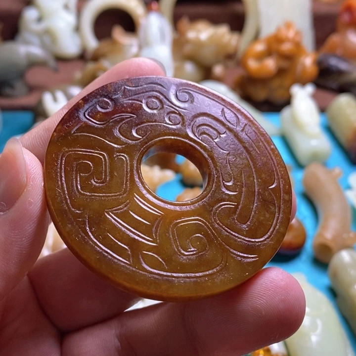 和田玉挂件未镶嵌