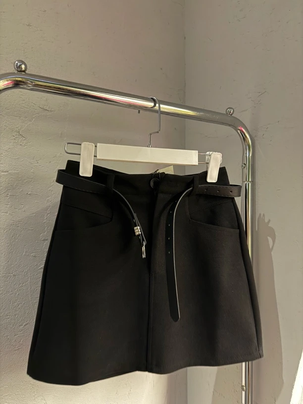 新品韩版休闲短裙8553