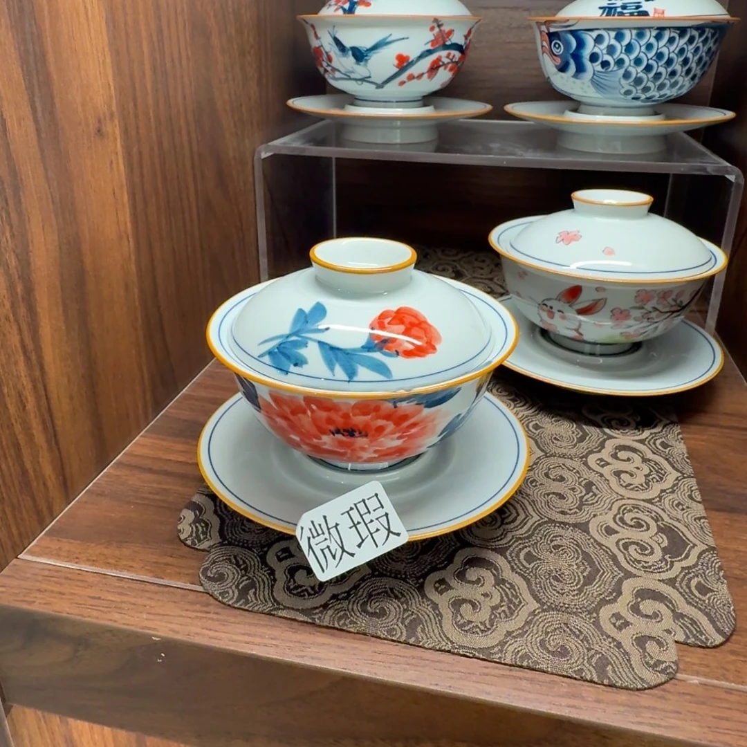 釉下手绘茶具微瑕