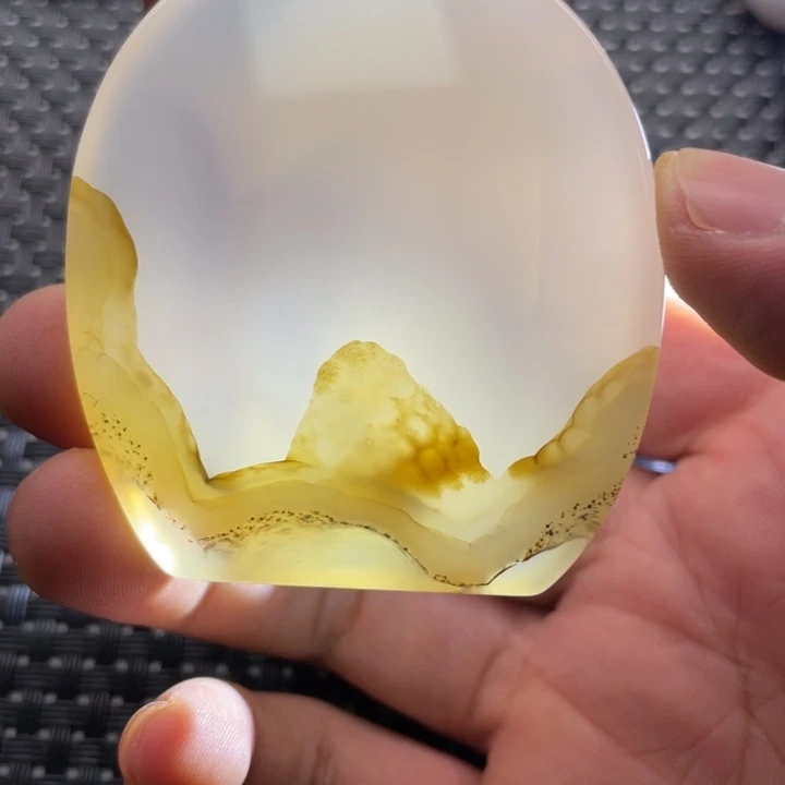 未镶嵌颈饰玛瑙/玉髓玉***人