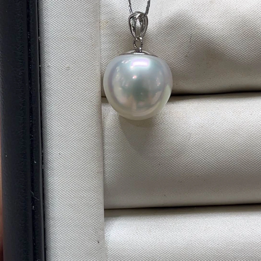 海水珍珠18K金镶嵌吊坠(不含链)12mm宝石光