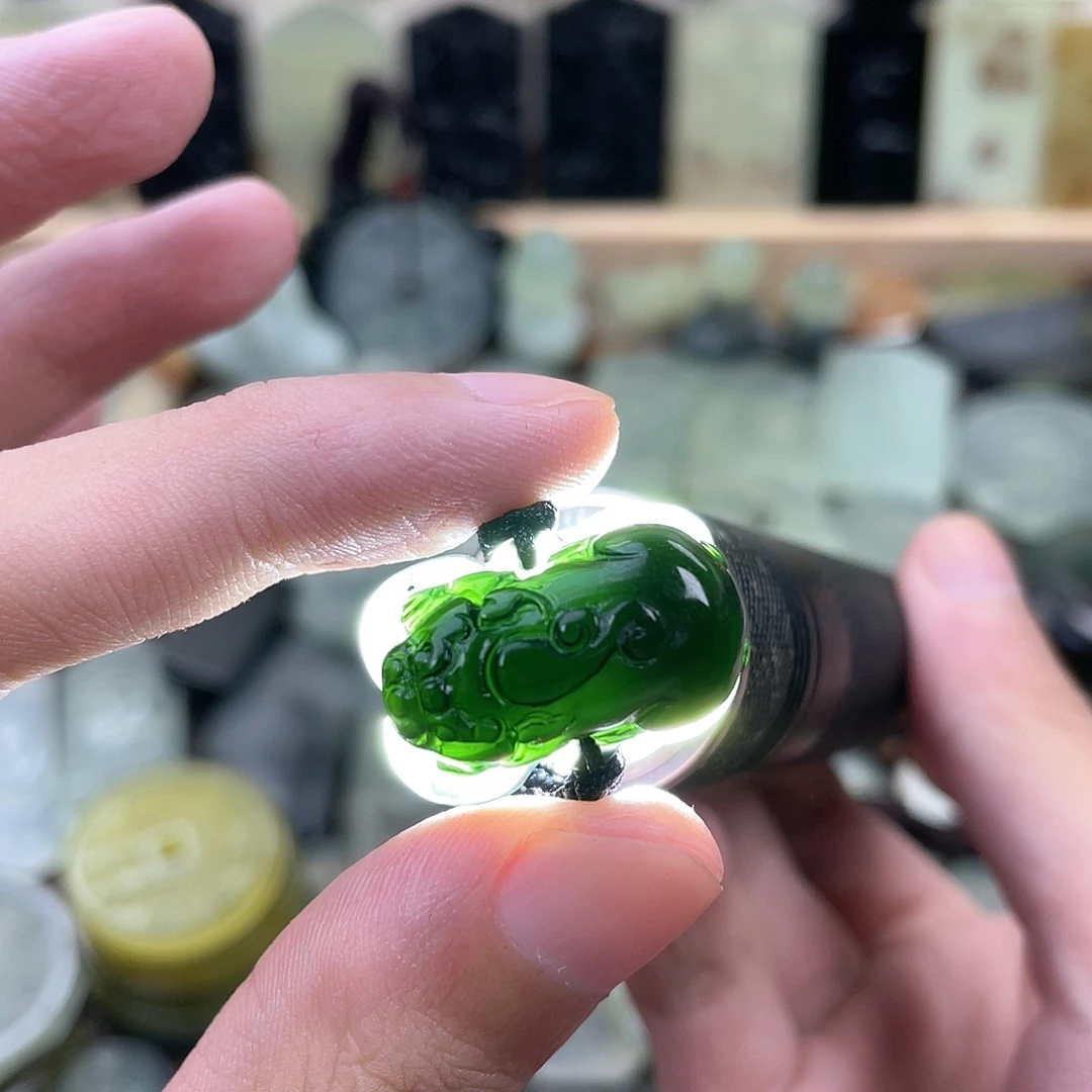 未镶嵌蛇纹石玉戒指
