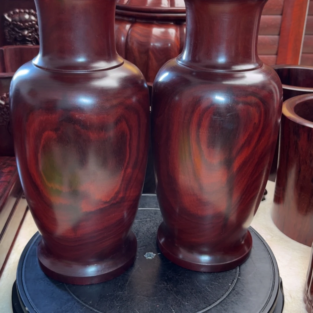 花***汉檀香木小叶紫檀花瓶