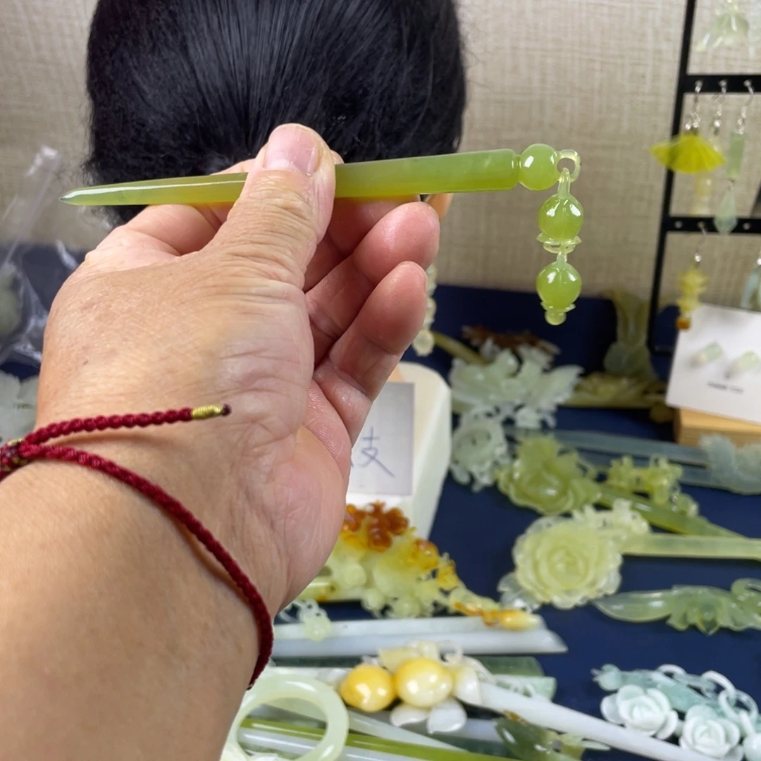 未镶嵌蛇纹石玉发饰