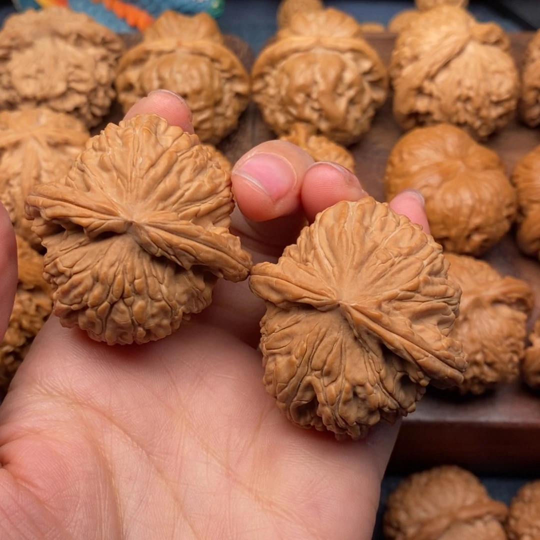 文玩核桃把件43全品球白