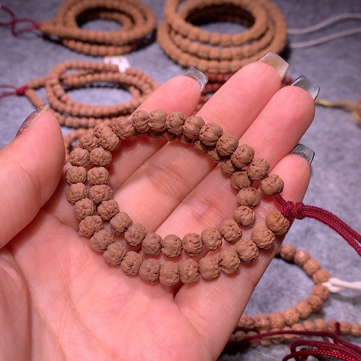 夏***记金刚菩提手串6.5+原桩手持