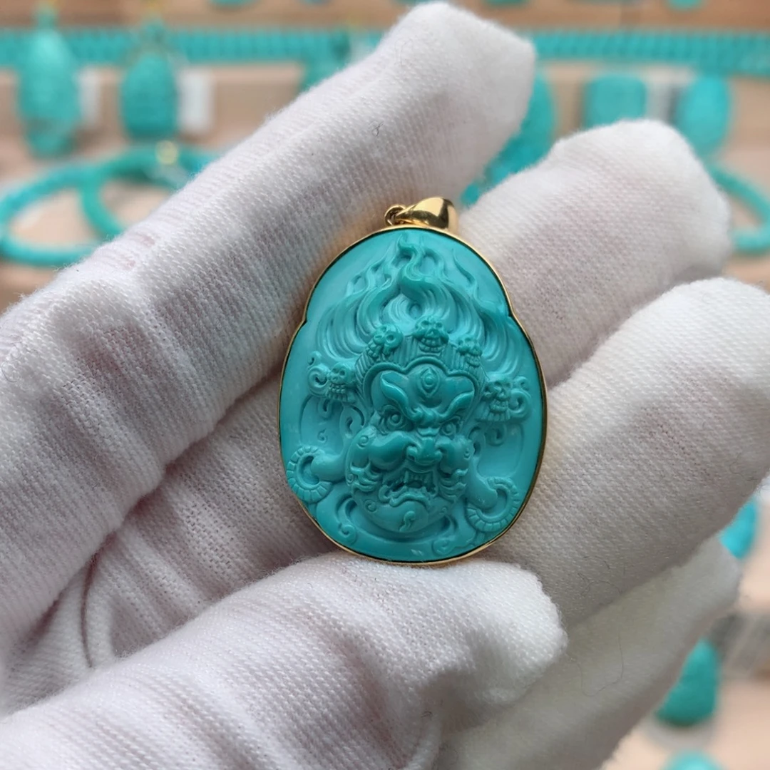 绿松石18K金镶嵌珠宝奇石28mm