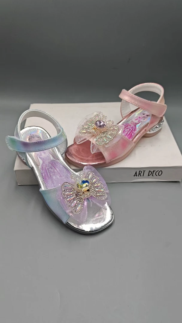 女夏季魔术贴露趾沙滩鞋凉鞋小女孩水晶鞋沙滩