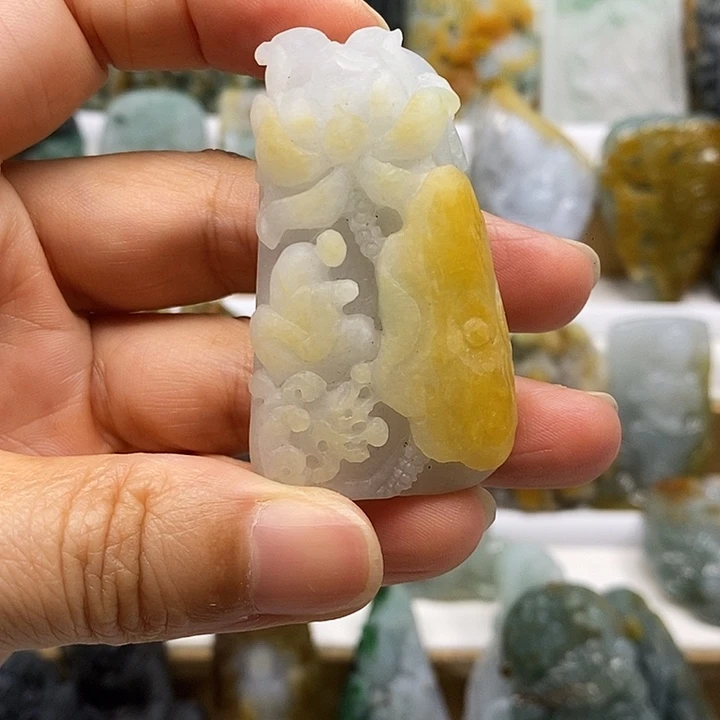 未镶嵌定制翡翠挂件1
