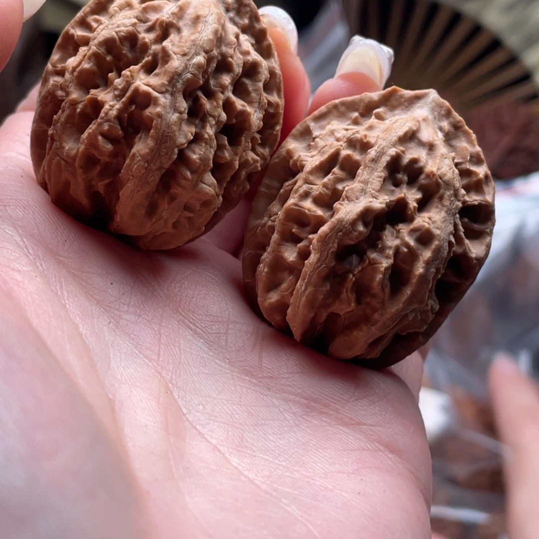 把件文玩核桃楸刀鱼3