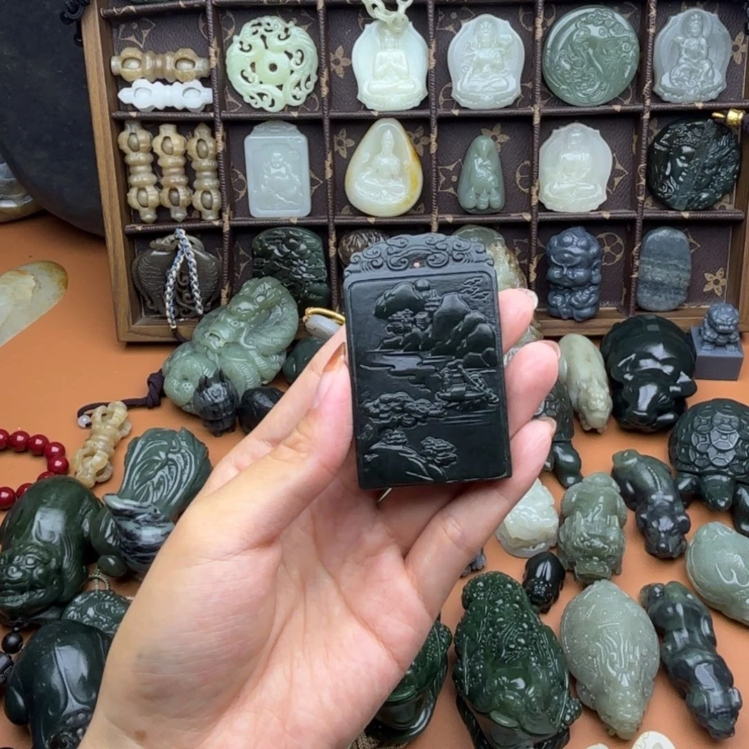 未镶嵌和田玉挂件