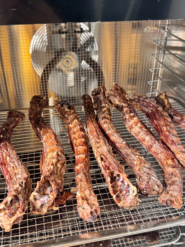 烘干香酥鸭脖｜手工宠物零食狗狗磨牙